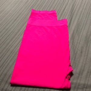Hot pink leggings!
